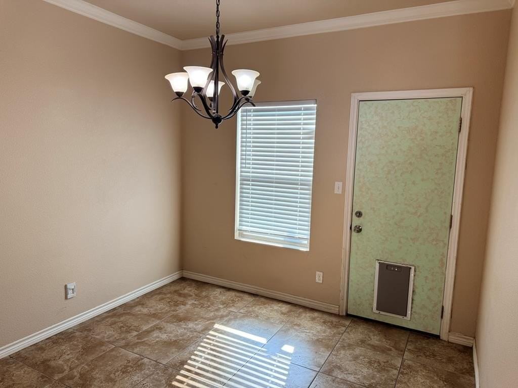 7212 Barksdale Ln - Photo 7 of 24