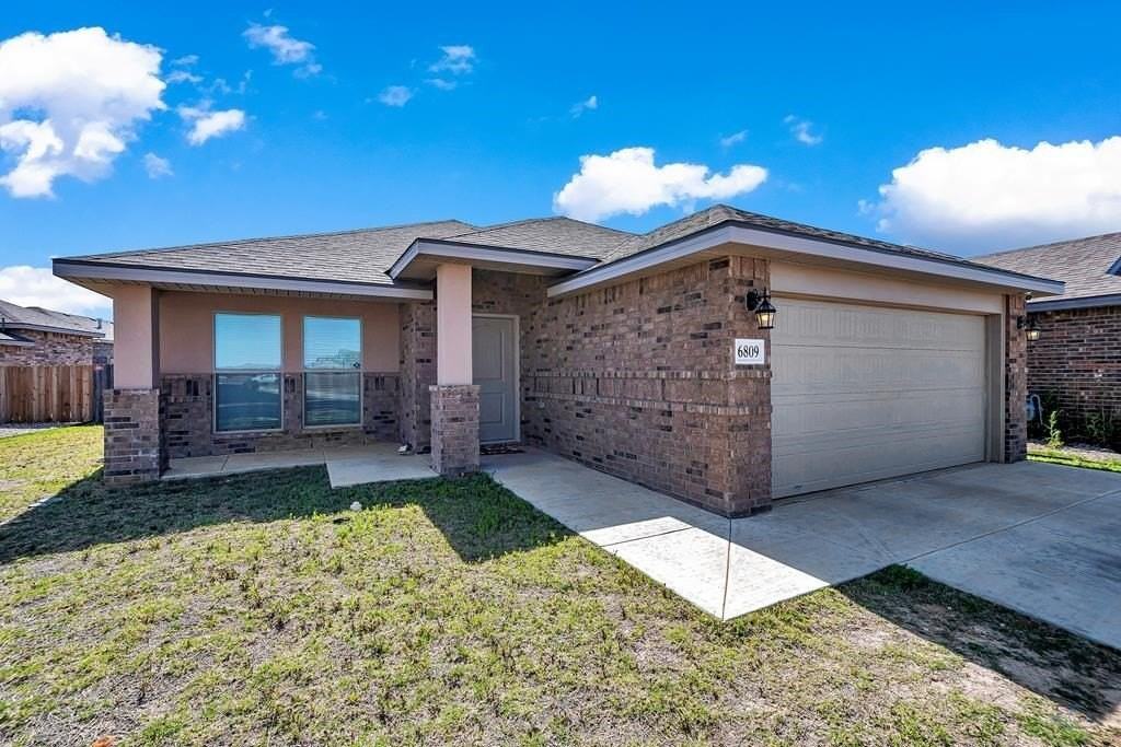 6809 Brush Dr - Photo 2 of 10