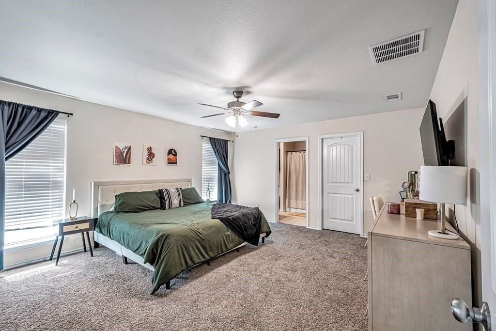 6809 Brush Dr - Photo 6 of 10