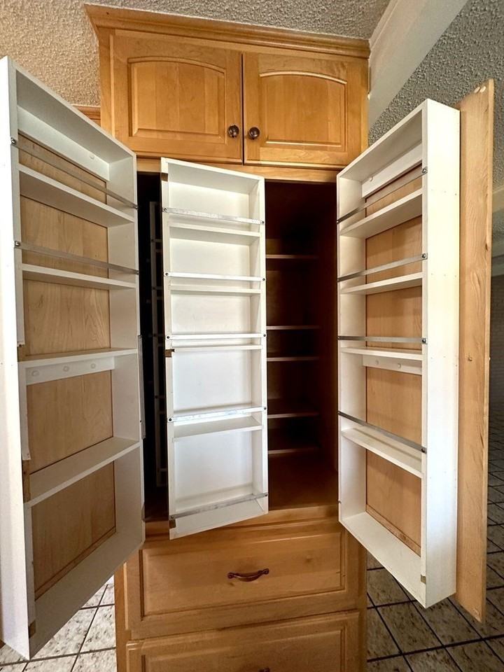 3009 Bonham Ave - Photo 4 of 26