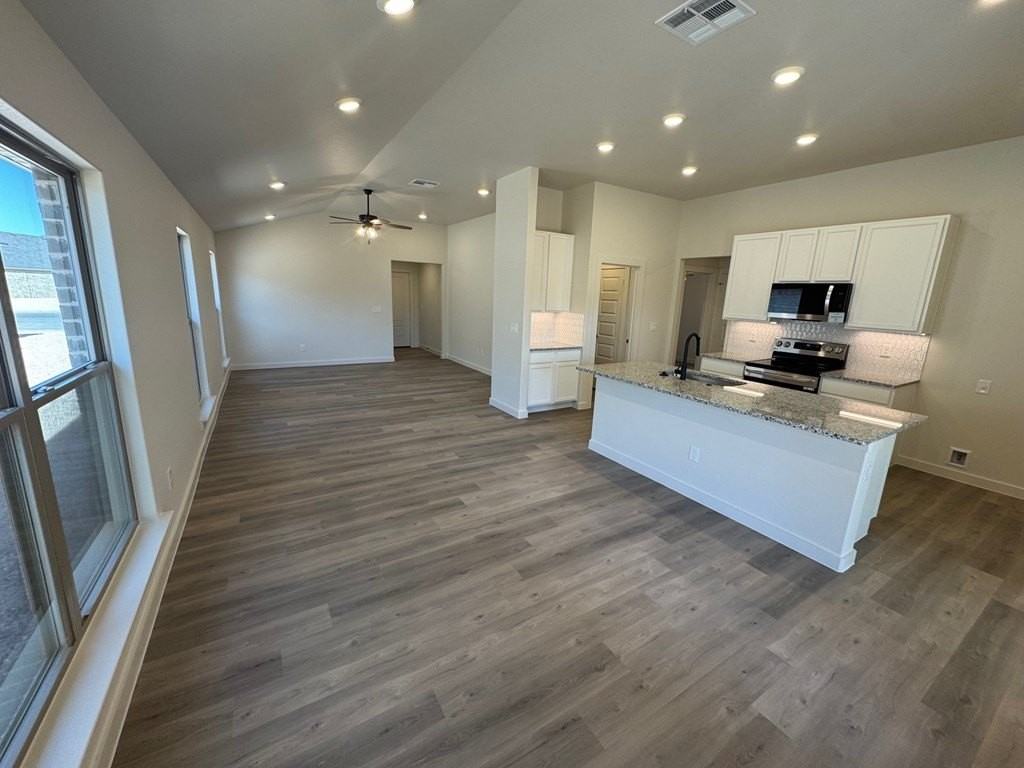 240 Trailblazer Ln - Photo 6 of 15