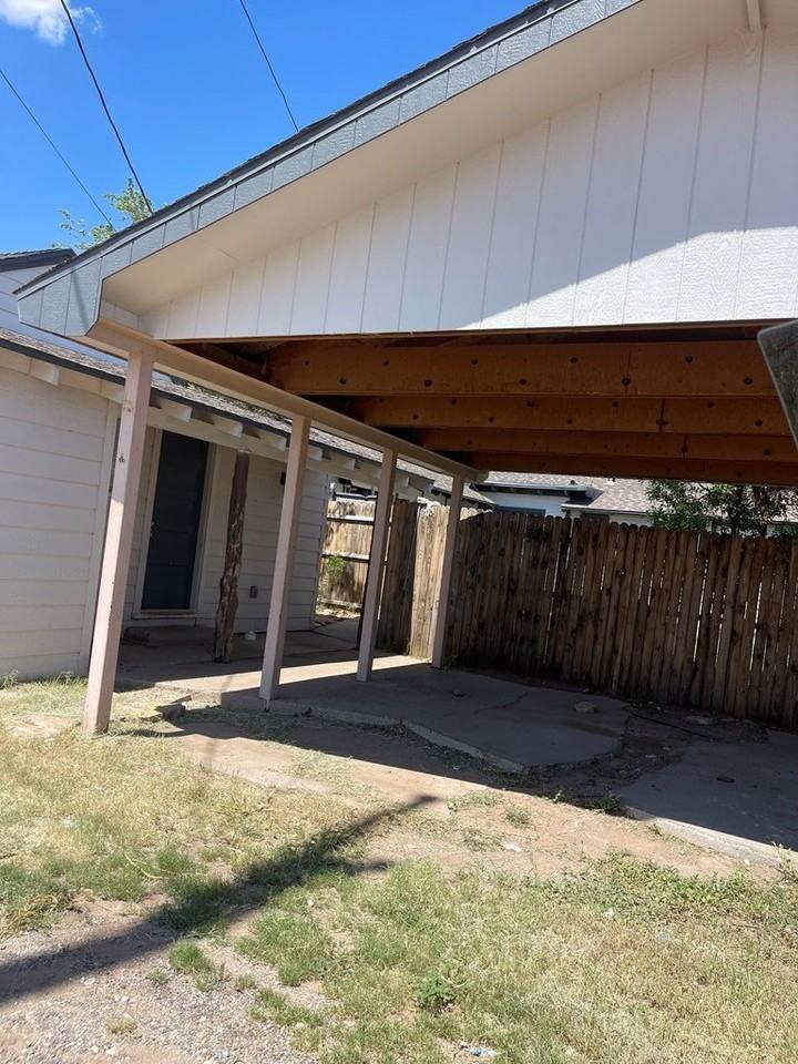 1315 Golder Avenue #B - Photo 2 of 2