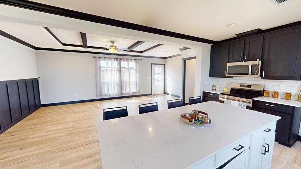 200 Avenue D - Photo 6 of 35