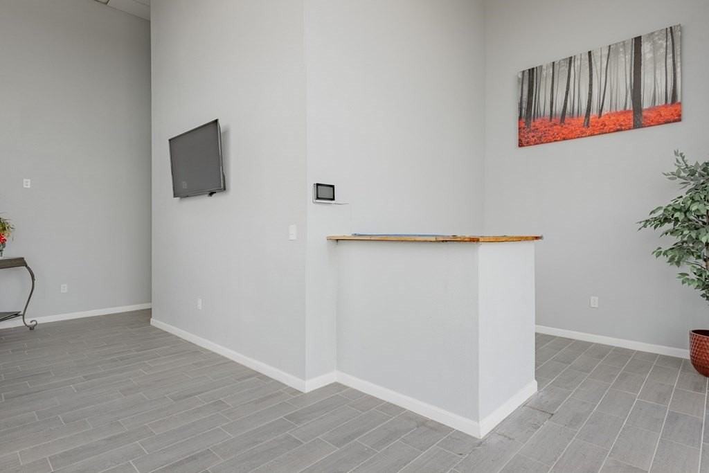 1881 South Redline Avenue - Photo 5 of 31