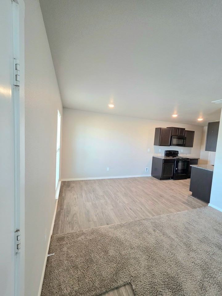 2518 Rio - Photo 2 of 14