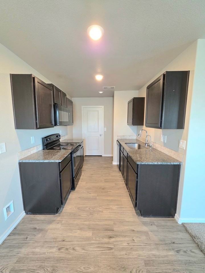 2518 Rio - Photo 4 of 14