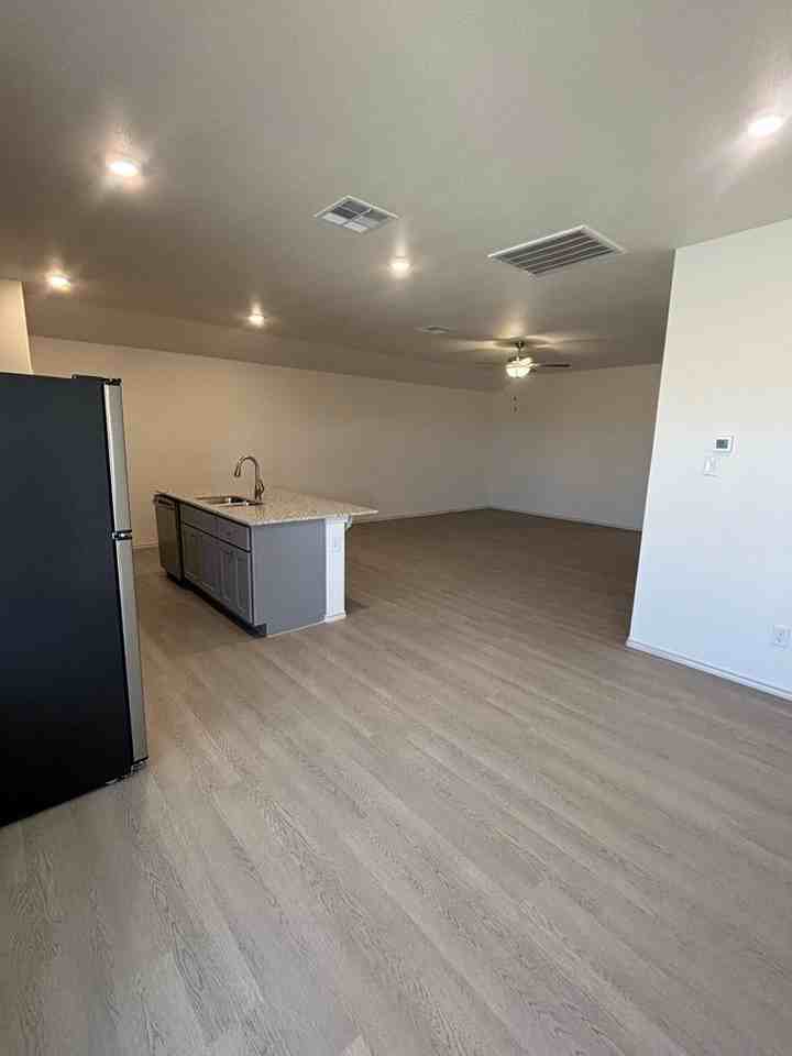 2507 S County Road 1102 - Photo 7 of 11