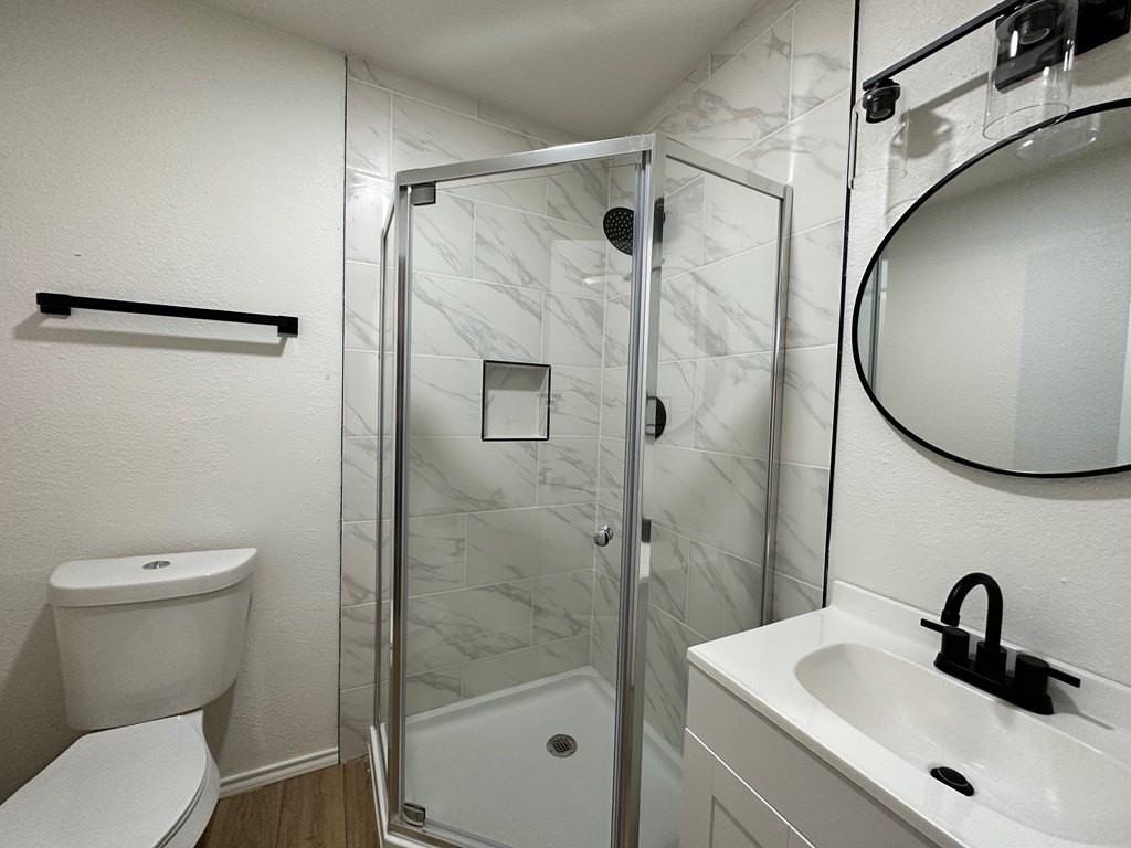 3023 Beechwood St - Photo 6 of 9