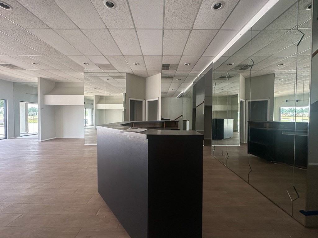 5000 #7 E University Blvd unit: Suite 5 #5 - Photo 4 of 9