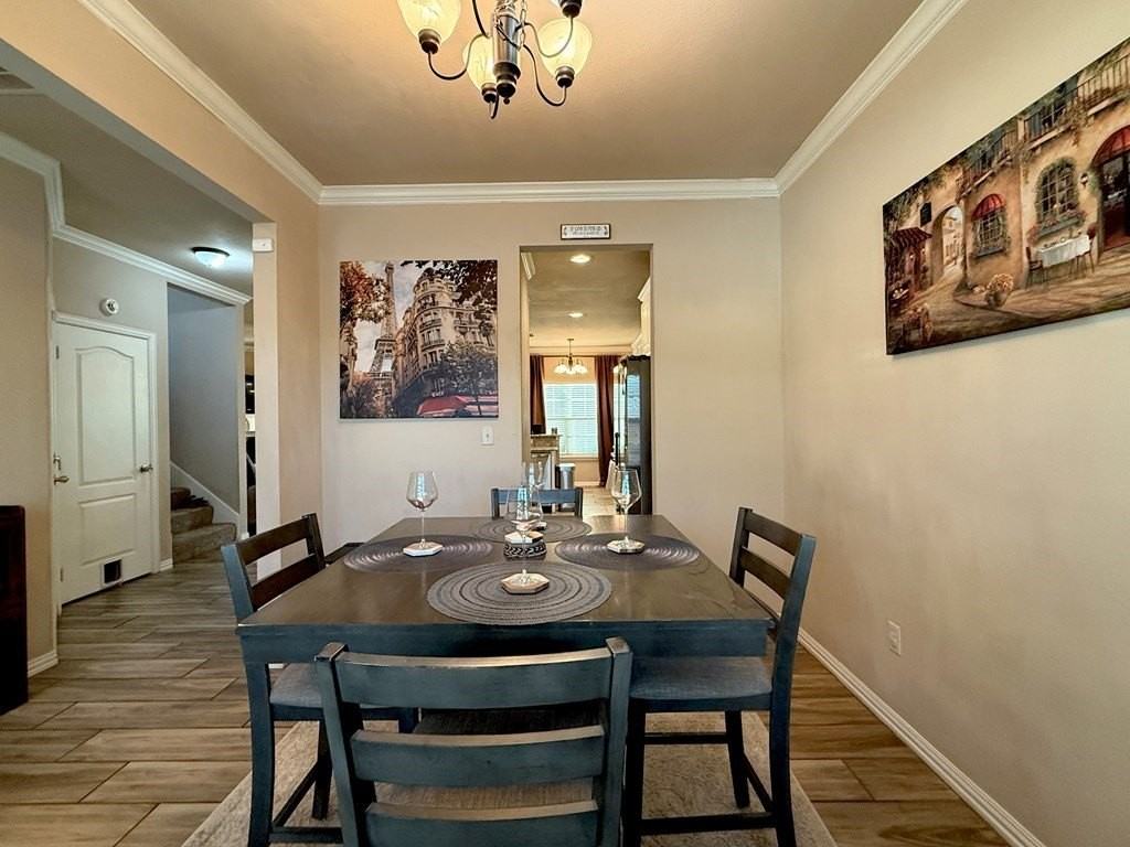 604 Northeast Avenue E Place - Photo 5 of 31