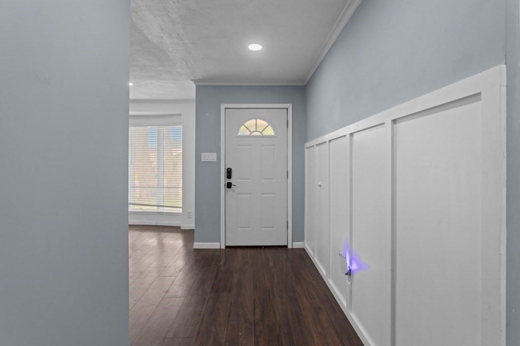 3322 Providence Drive - Photo 5 of 33