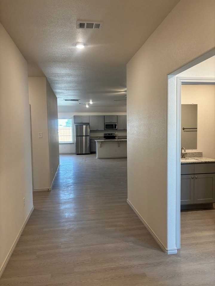 2419 South County Road 1110 - Photo 2 of 11