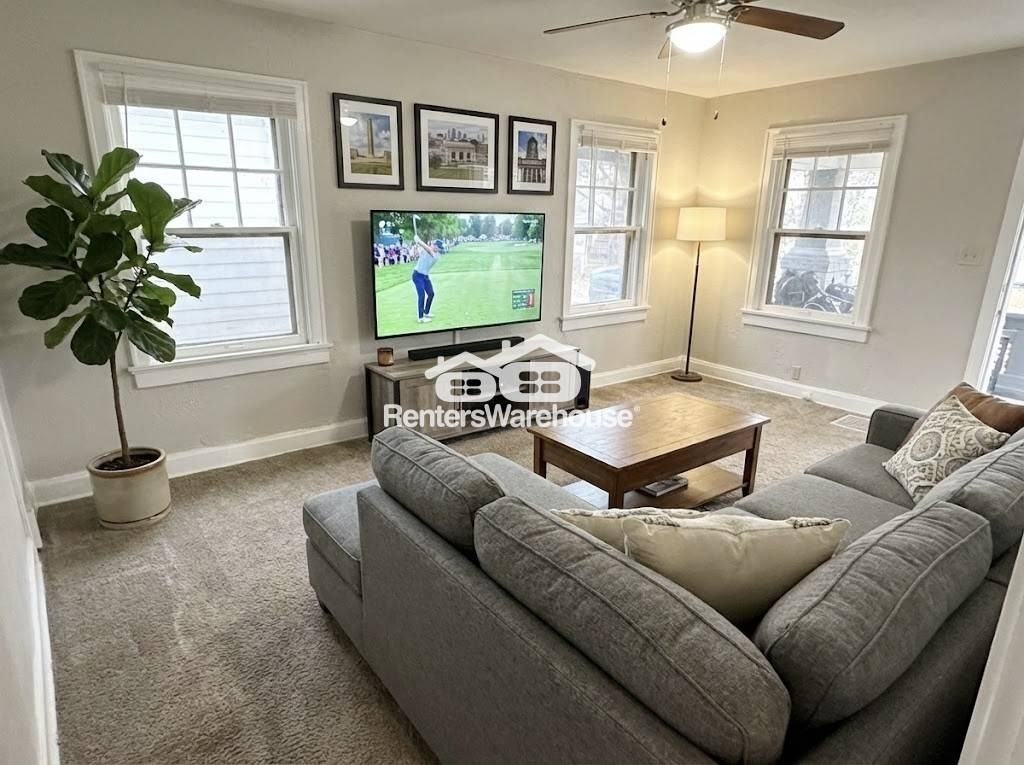 5418 Olive Street - Photo 3 of 16