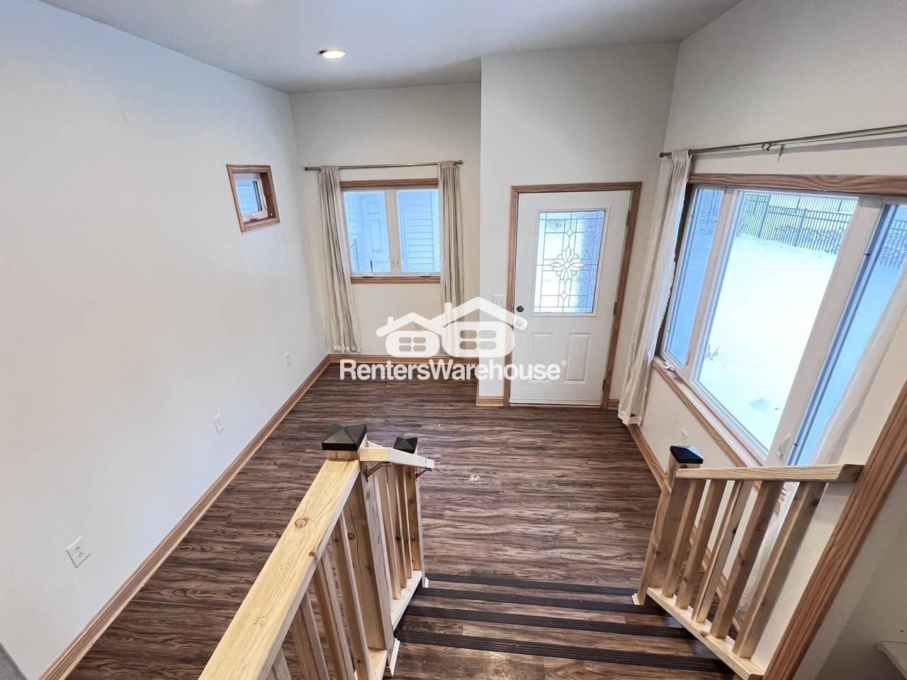 5568 Humboldt Ave N - Photo 4 of 23