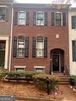 featured image of 144 Walton Way