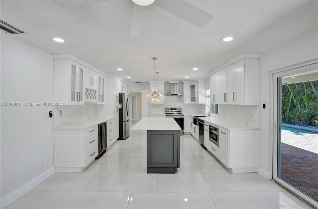 11280 Nw 40th St - Photo 3 of 50