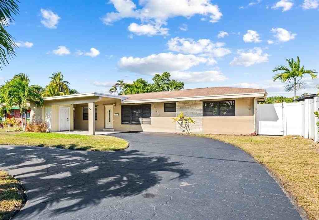 1601 Ne 63rd St - Photo 4 of 24