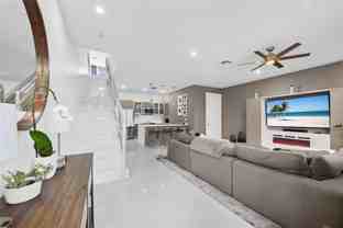 1025 Northeast 18th Avenue #102 - Photo 1 of 1