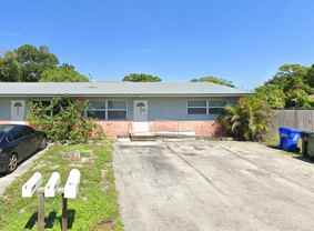 301 Northwest 8th Street - Photo 1 of 1