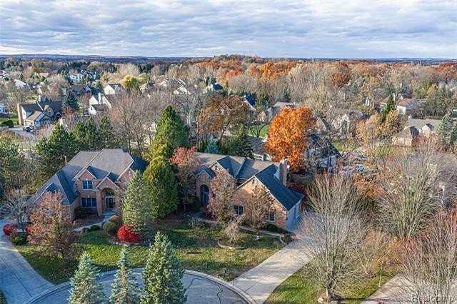 3904 Kaeleaf Road - Photo 3 of 50