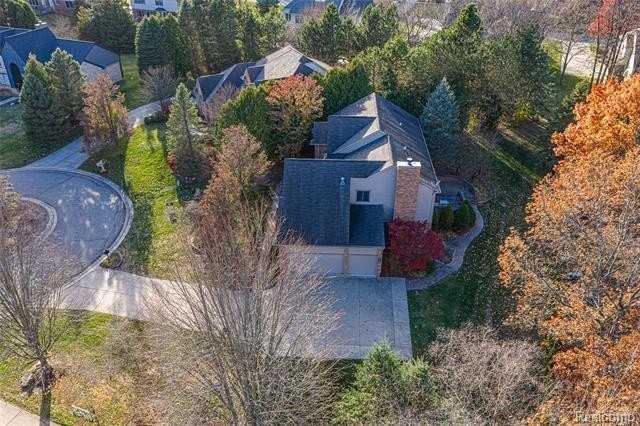 3904 Kaeleaf Road - Photo 7 of 50