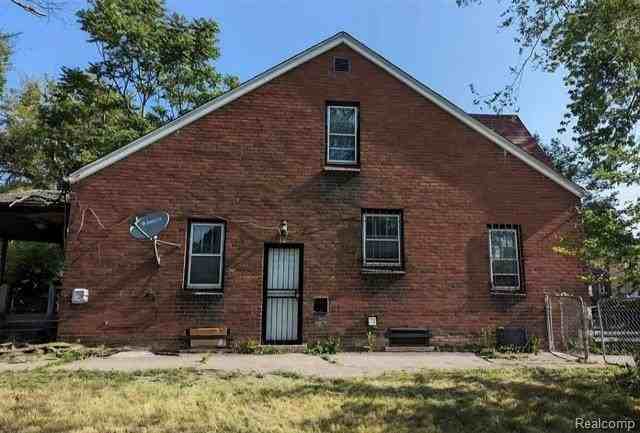 14771 Woodmont Avenue - Photo 2 of 5