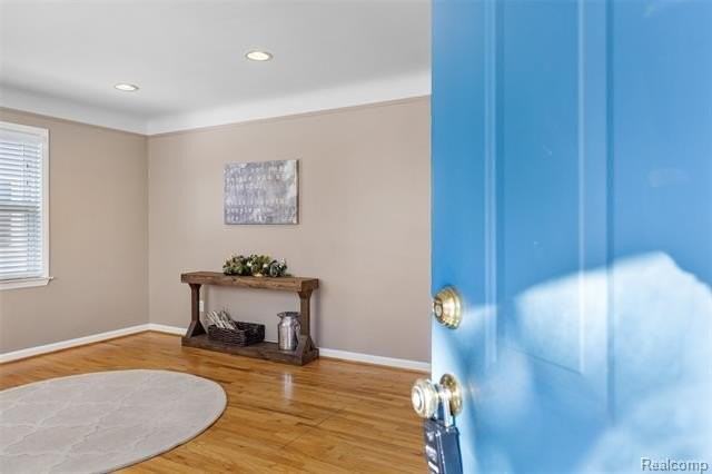 1901 Holland St - Photo 3 of 26