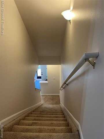 3255 Camden Dr - Photo 6 of 50