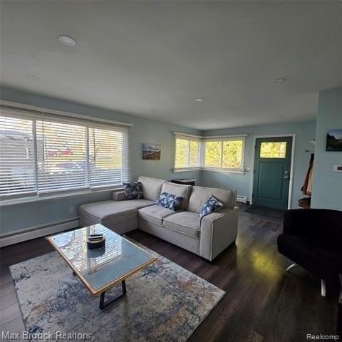 805 S Winding Dr - Photo 4 of 16