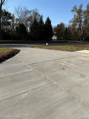 25630 W 10 Mile Rd - Photo 4 of 14