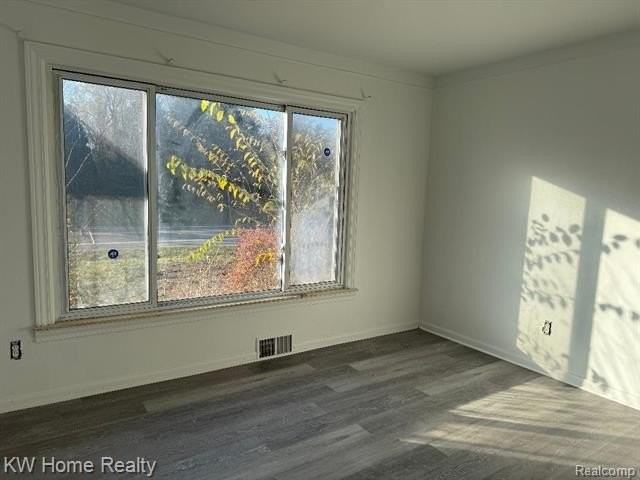 25630 W 10 Mile Rd - Photo 5 of 14