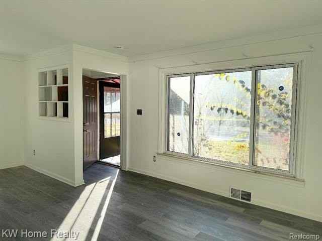 25630 W 10 Mile Rd - Photo 7 of 14