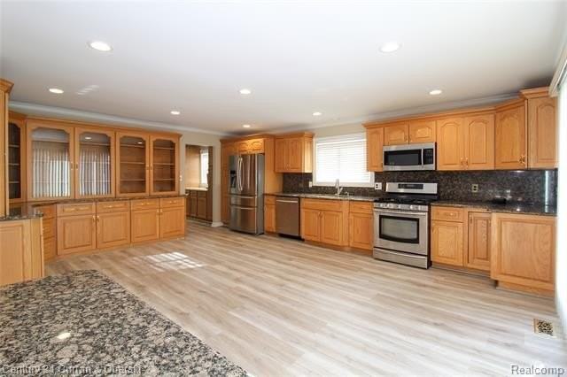 15810 Cumberland St - Photo 6 of 29