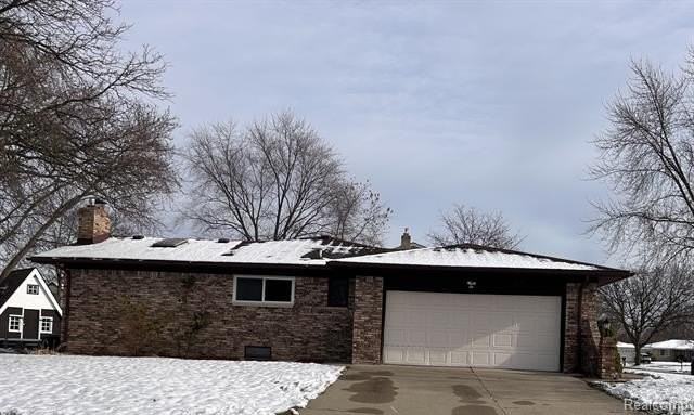 2219 Belmont Dr - Photo 3 of 25