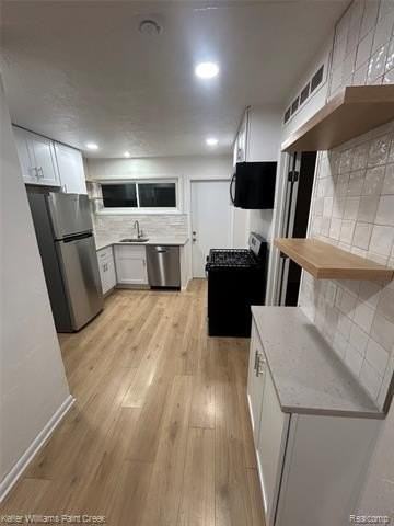 667 Heights Rd - Photo 3 of 14