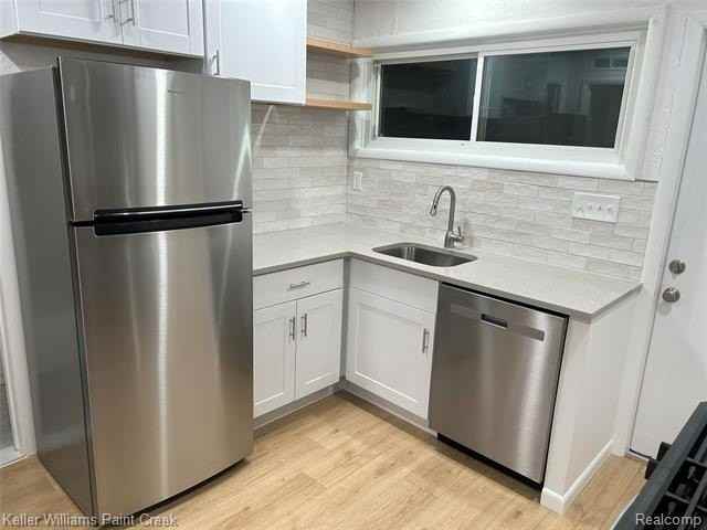 667 Heights Rd - Photo 6 of 14