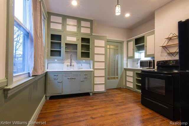 2457 Lothrop St - Photo 5 of 15