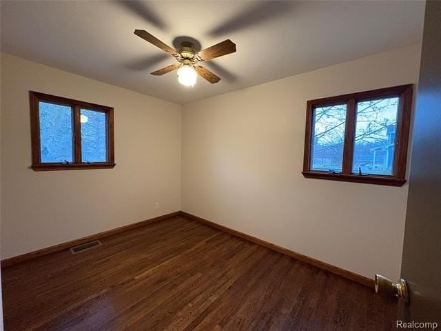 121 Wilkinson St - Photo 6 of 7