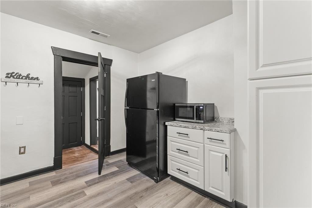 3105 Somme Ave - Photo 6 of 22