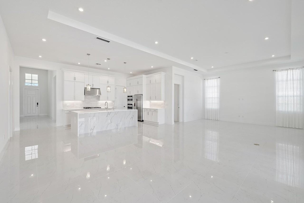 9516 St. Germain Dr - Photo 4 of 37