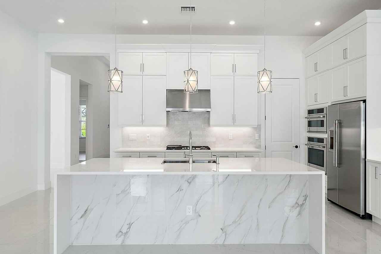 9516 St. Germain Dr - Photo 6 of 37