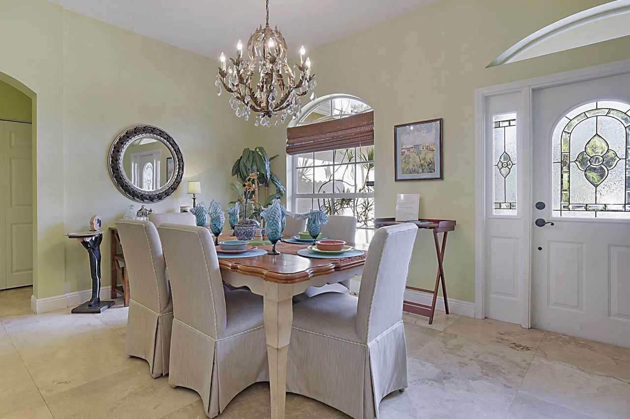 2963 Werwood Ct - Photo 6 of 37