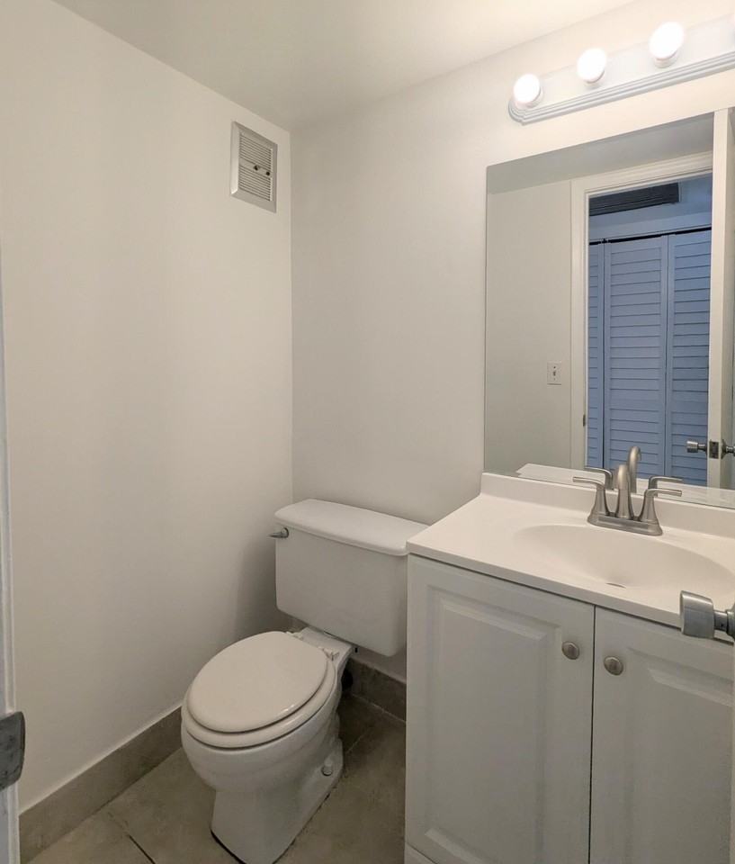 60 Andover C - Photo 7 of 26