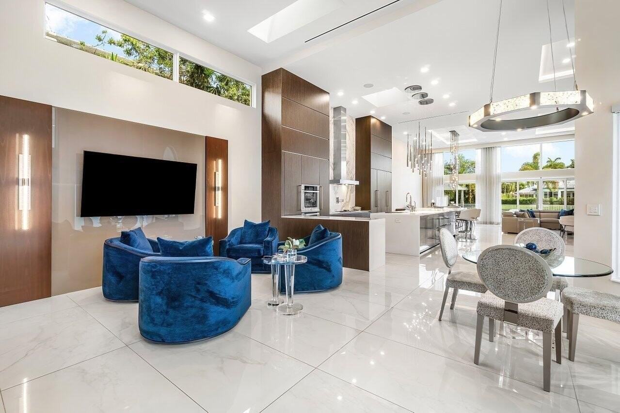 3506 Nw Clubside Cir - Photo 4 of 46