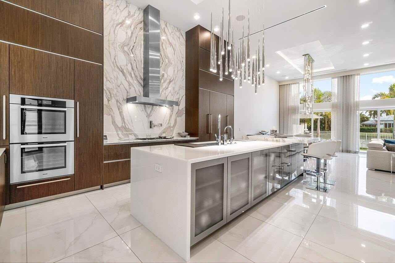 3506 Nw Clubside Cir - Photo 5 of 46