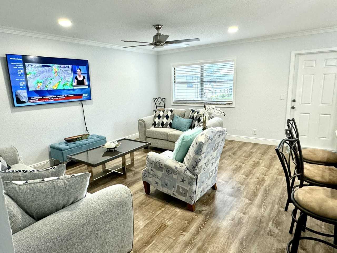 177 Brittany D - Photo 5 of 24