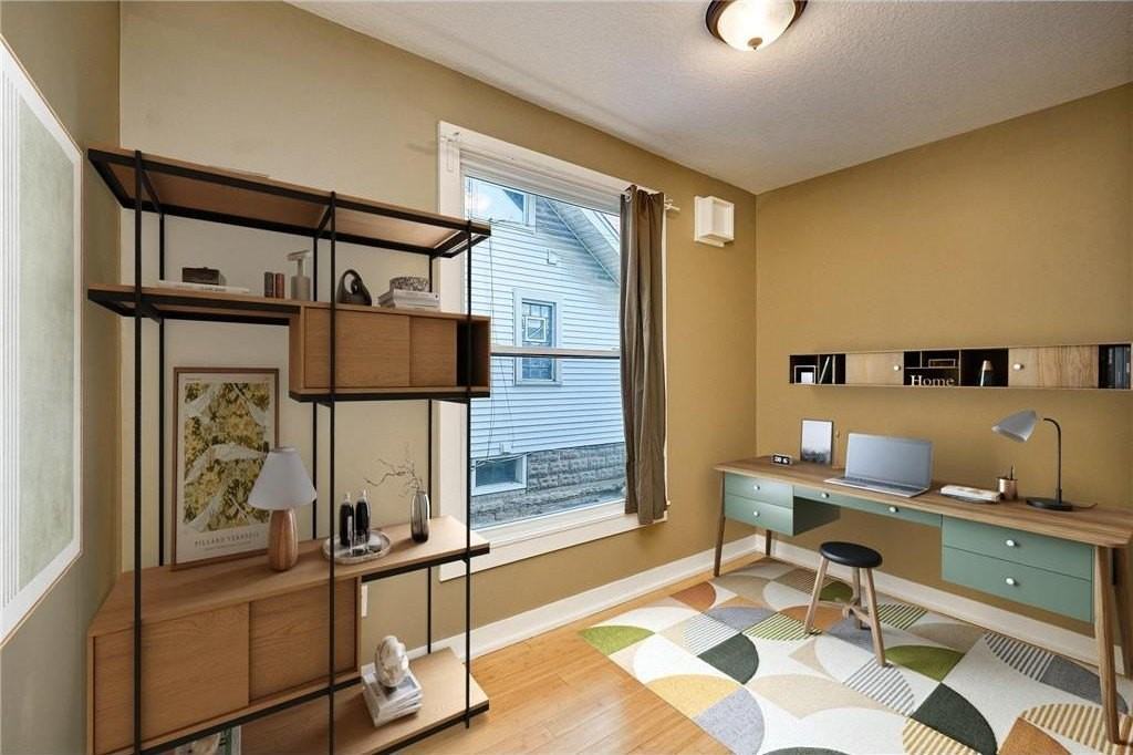 1036 15th Ave Se - Photo 4 of 8