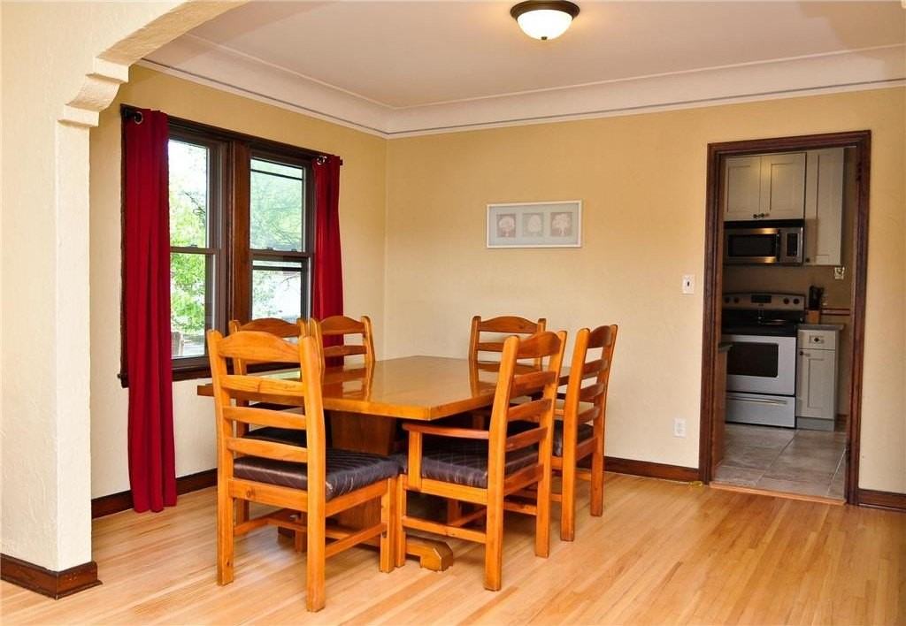 1015 26th Ave Se #B - Photo 3 of 12