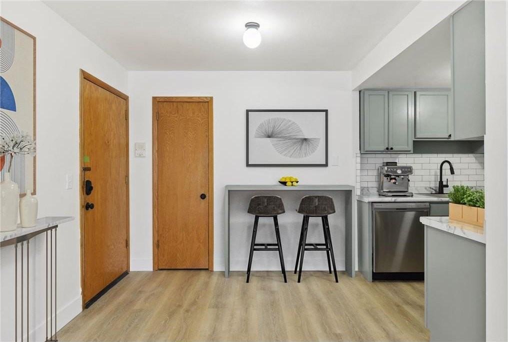 99 E 54th St #9 - Photo 2 of 15