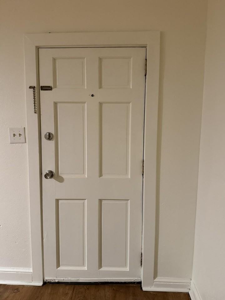 1209 Chapman Ave Sw #B - Photo 3 of 7